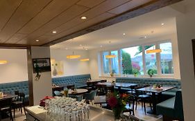 Jimmy Altheim --Restaurant open--